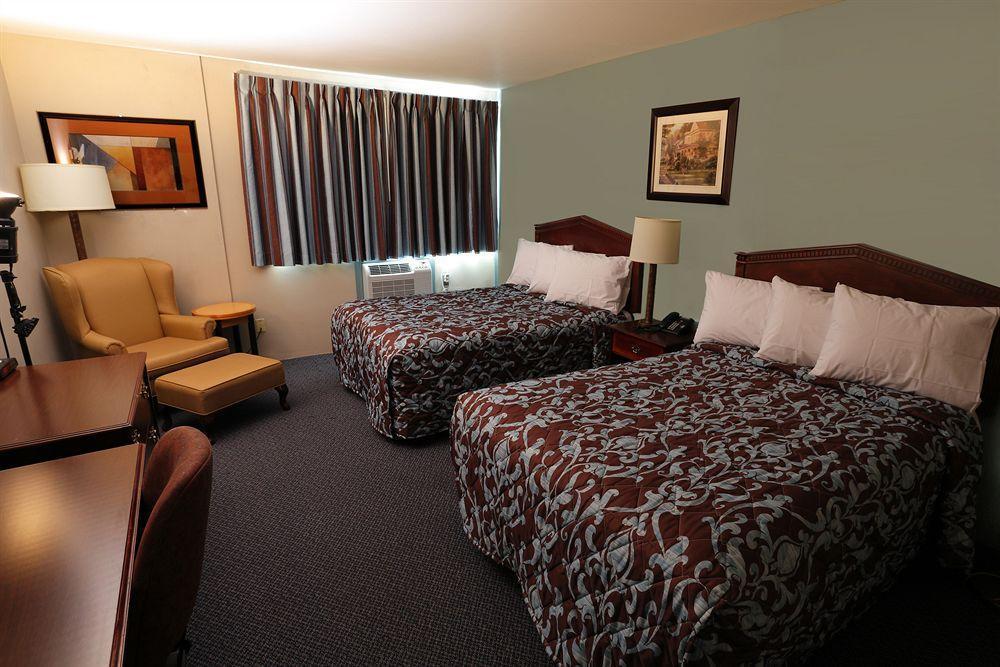 Belmont Inn Sudbury Exteriér fotografie